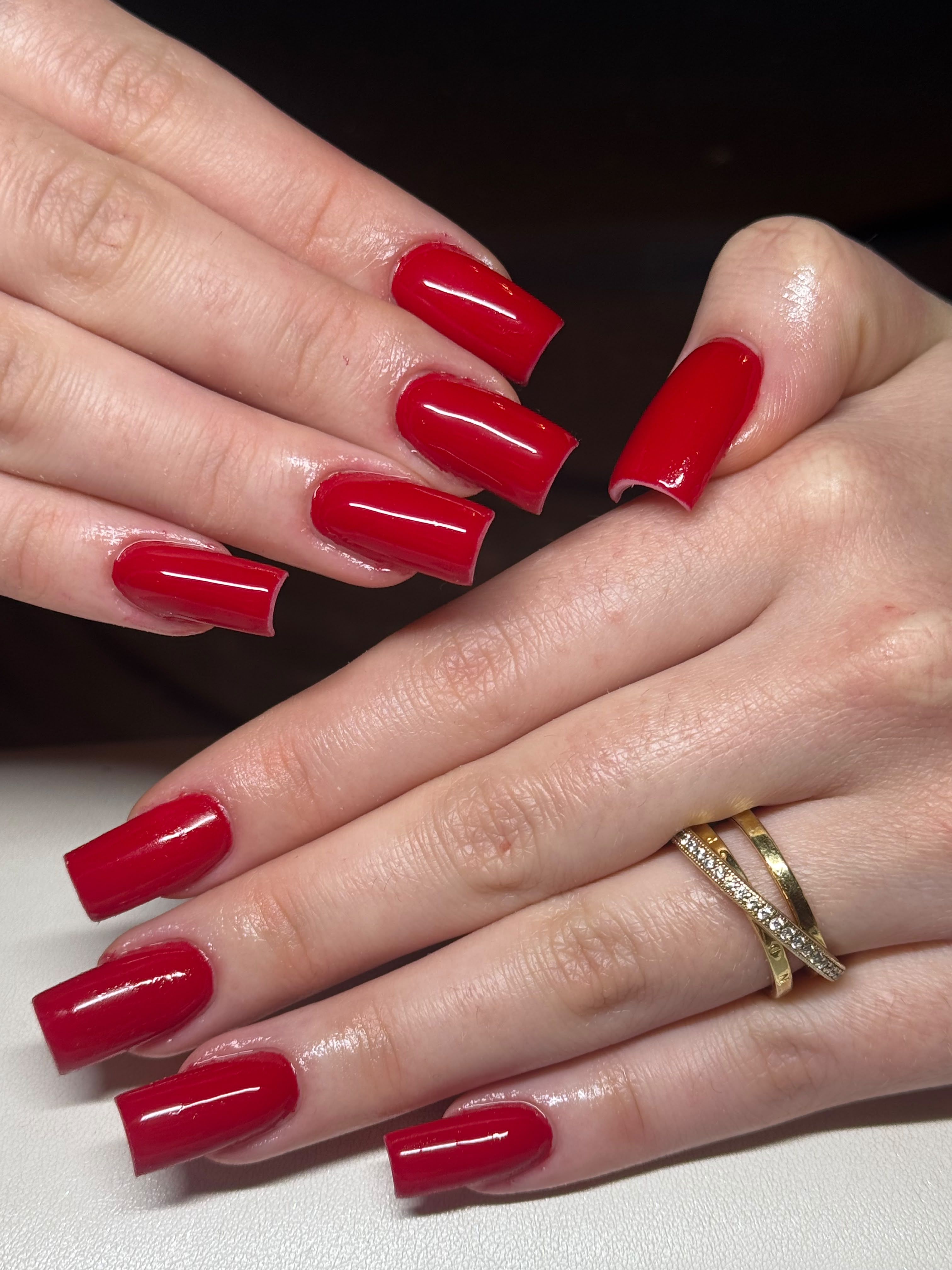 Professionelles Gel-Naildesign im Beauty by MDL Studio